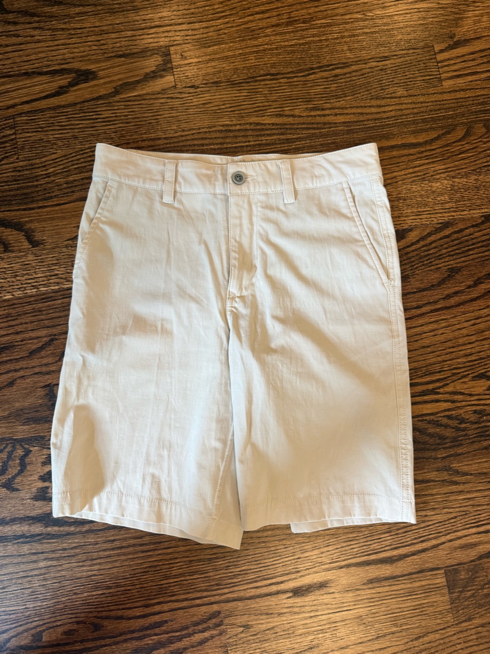 Southern Tide Boys Size 12 Performance Chino Shorts - Khaki